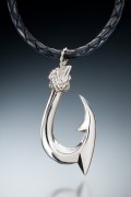 Double Barb Makau (Kauai Style) in sterling silver